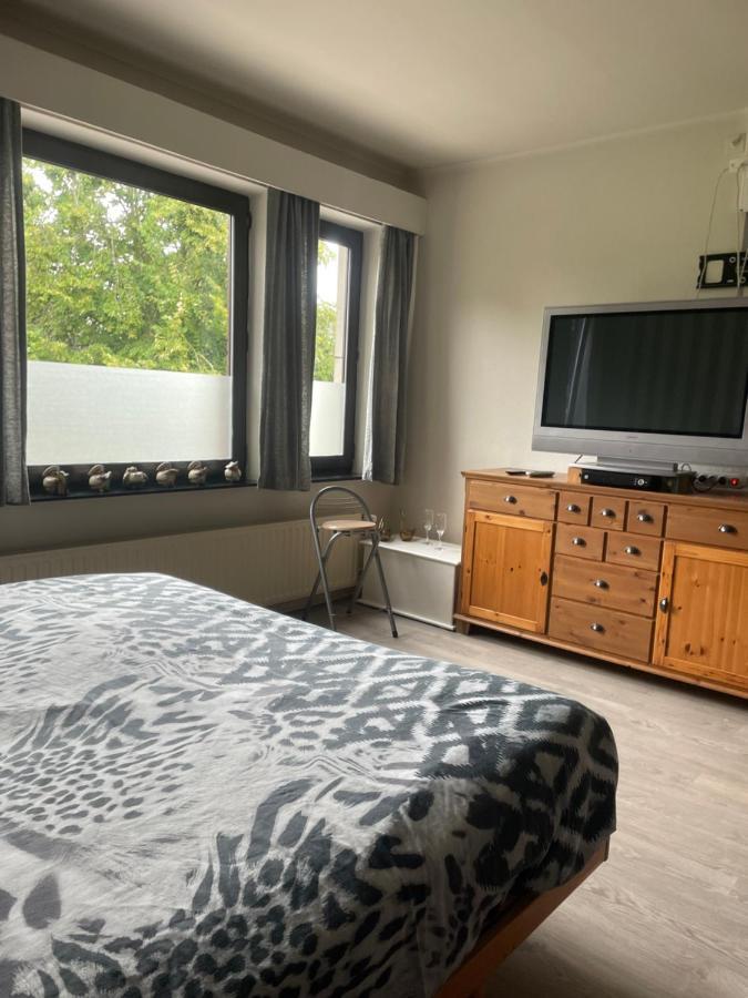 Homestay La Montagne Des Coeurs Eygenbilsen Extérieur photo